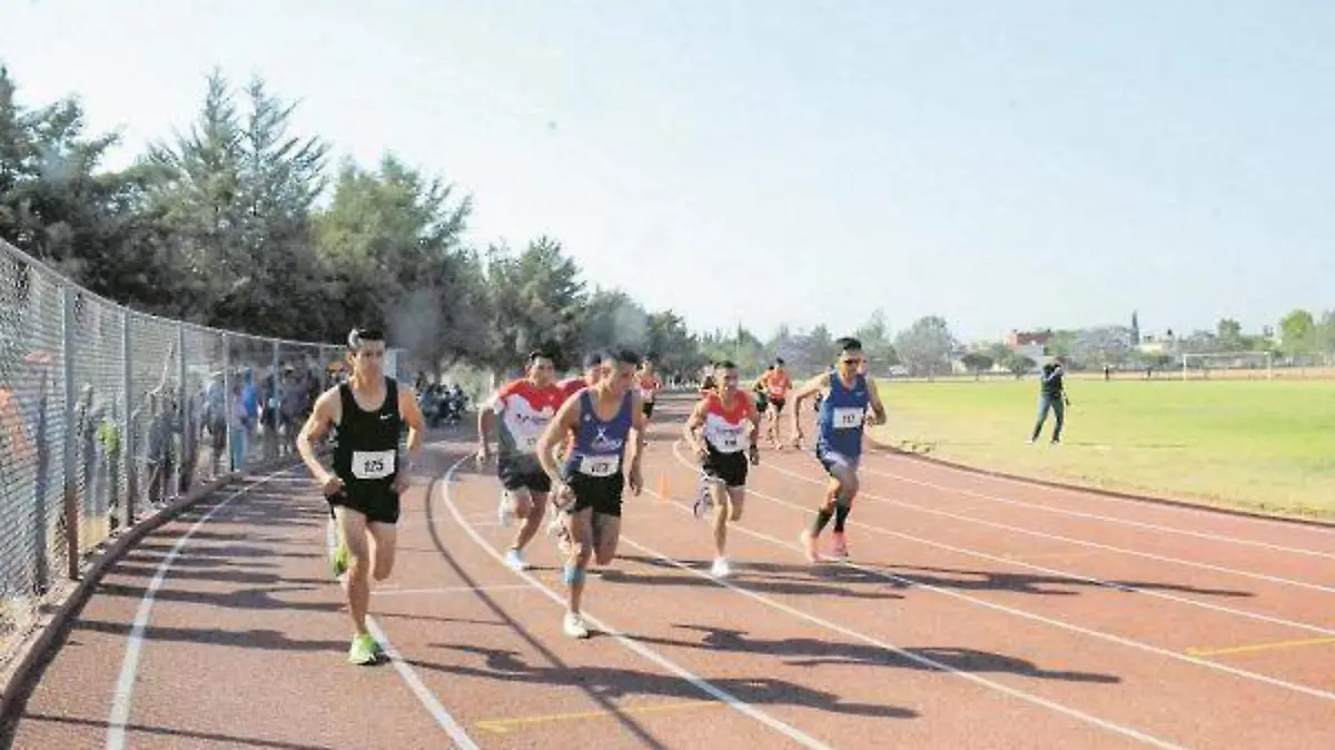 DEP 31 La pista de atletismo dio_CMYK